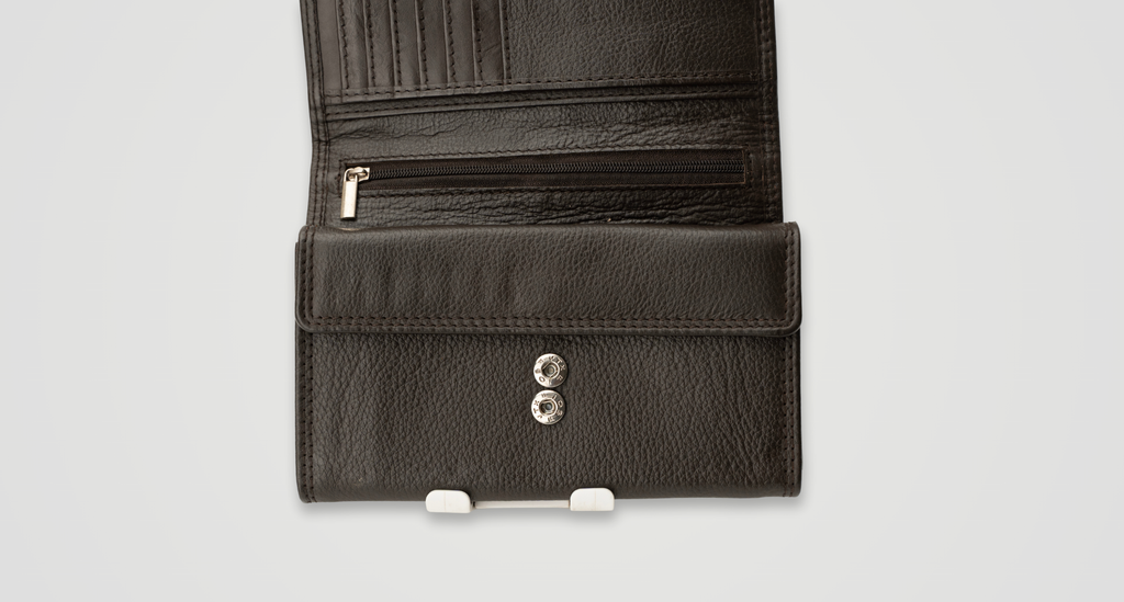Luxury Pebbled Dark Brown Leather Wallet
