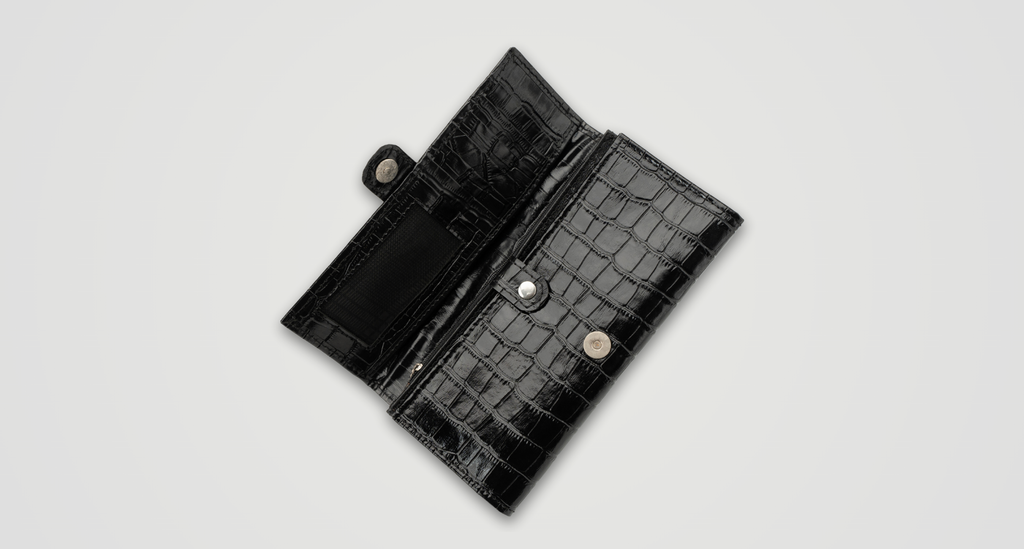 Black Shine Croc Organizer Wallet